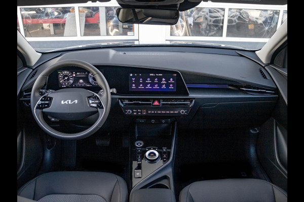 Kia Niro EV Light Advanced 64.8 kWh | Uit voorraad leverbaar l Stoel&Stuur Verwarming l Privacy glas l PDC | Camera