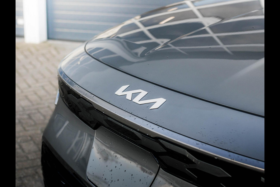 Kia Niro EV Light Advanced 64.8 kWh | Uit voorraad leverbaar l Stoel&Stuur Verwarming l Privacy glas l PDC | Camera