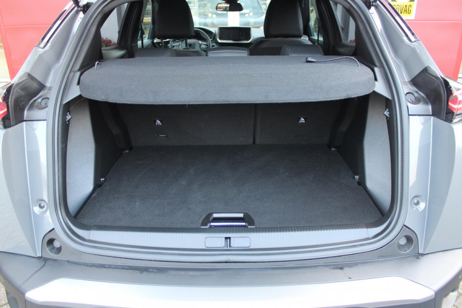 Peugeot 2008 1.2 100PK ALLURE | DRAADLOZE APPLE CARPLAY/ANDROID AUTO | ACHTERUITRIJ CAMERA | PARKEERSENSOREN VOOR EN ACHTER | NAVIGATIE | CLIMATE CONTROL | LICHTMETALEN VELGEN 17" | LED KOPLAMPEN |
