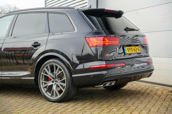 Audi Q7 4.0 TDI SQ7 quattro Panoramadak Carbon 360Cam Matrix LED BOSE Trekhaak Grijs kenteken 22''LM