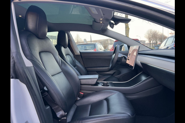 Tesla Model 3 Long Range AWD 75 kWh 1e Eigenaar,Autopilot,Panodak,BTW Auto,Leder,360 Camera,NL Auto,N.A.P,APK tot 12-2025