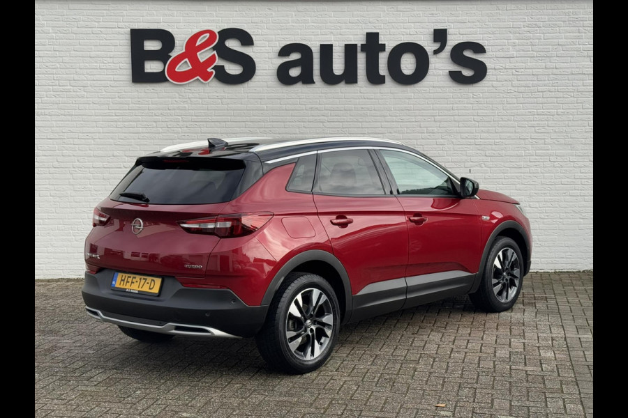 Opel Grandland X 1.2 Turbo Innovation Camera Cruise Clima Verwarmde voorruit Pdc voor en achter