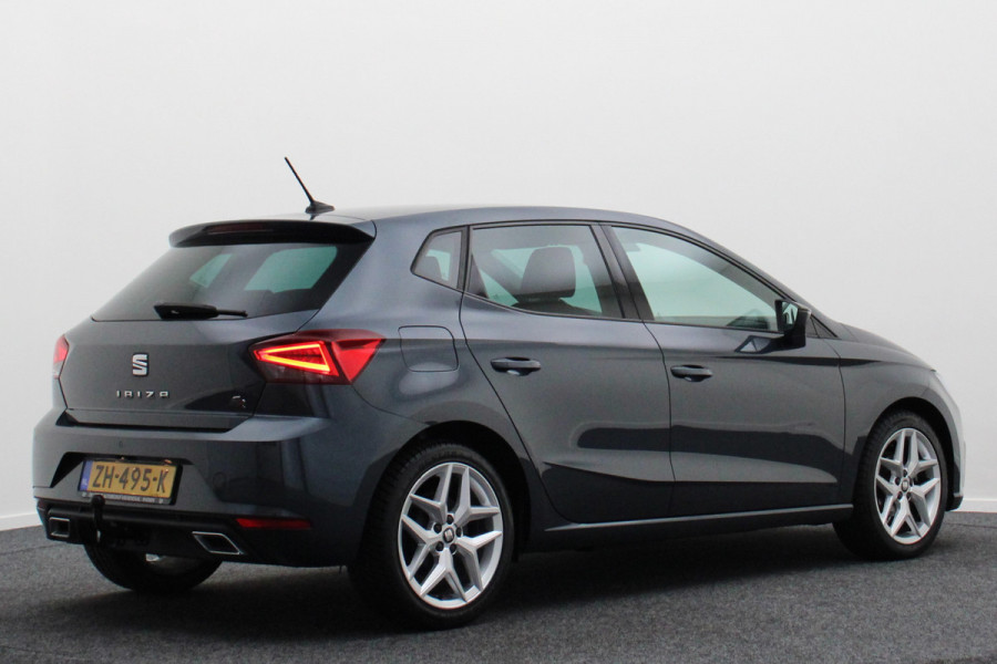 Seat Ibiza 1.0 TSI FR Business Intense LED, Camera, ACC, Apple CarPlay, Navigatie, Keyless, PDC, Trekhaak, 17''