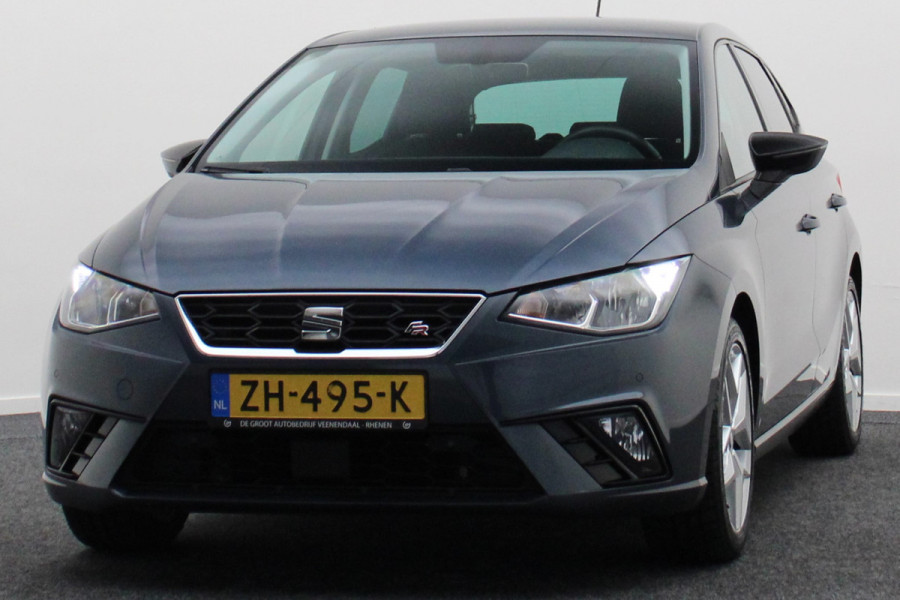 Seat Ibiza 1.0 TSI FR Business Intense LED, Camera, ACC, Apple CarPlay, Navigatie, Keyless, PDC, Trekhaak, 17''