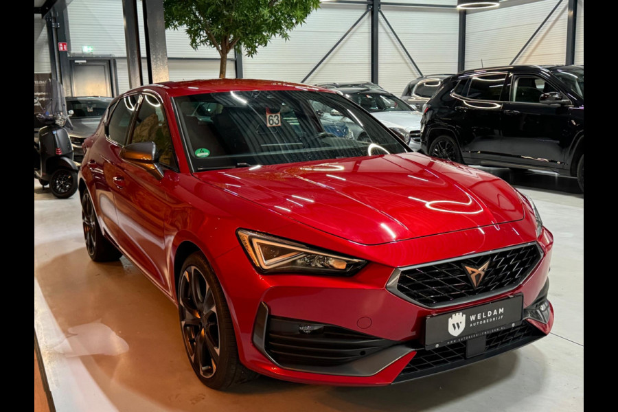 CUPRA Leon 1.4 e-Hybrid VZ Business Garantie Sfeer CarPlay StuurVW StoelVW Lane Parksensor Navi ACC Sportstoelen Rijklaar