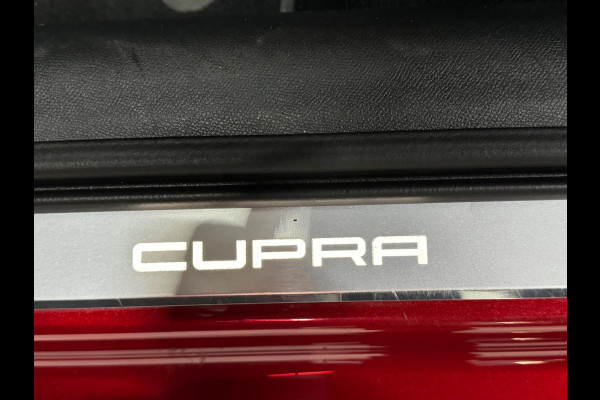 CUPRA Leon 1.4 e-Hybrid VZ Business Garantie Sfeer CarPlay StuurVW StoelVW Lane Parksensor Navi ACC Sportstoelen Rijklaar