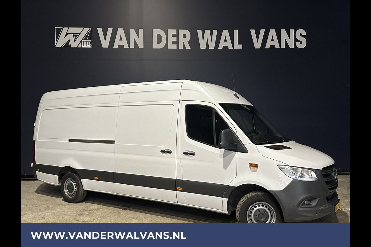 Mercedes-Benz Sprinter 315 CDI 150pk L3H2 Euro6 Airco | 360 Graden Camera | Navigatie | Apple Carplay Android Auto, Cruisecontrol, Parkeersensoren, Stoelverwarming, Chauffeursstoel, Bijrijdersbank