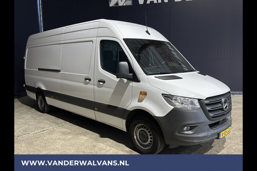 Mercedes-Benz Sprinter 315 CDI 150pk L3H2 Euro6 Airco | 360 Graden Camera | Navigatie | Apple Carplay Android Auto, Cruisecontrol, Parkeersensoren, Stoelverwarming, Chauffeursstoel, Bijrijdersbank