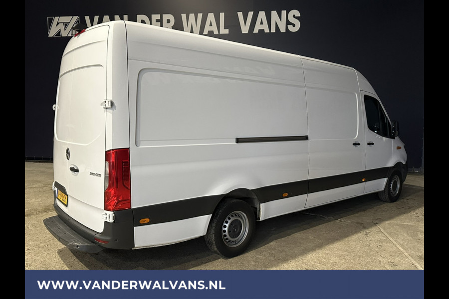 Mercedes-Benz Sprinter 315 CDI 150pk L3H2 Euro6 Airco | 360 Graden Camera | Navigatie | Apple Carplay Android Auto, Cruisecontrol, Parkeersensoren, Stoelverwarming, Chauffeursstoel, Bijrijdersbank