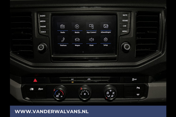 Volkswagen Crafter 2.0 TDI 141pk L4H3 L3H2 Euro6 Airco | Camera | Apple Carplay | Android Auto Parkeersensoren, Bijrijdersbank, 3000kg Trekvermogen