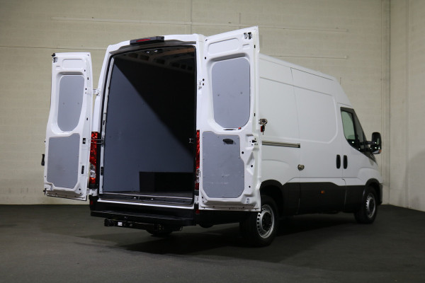 Iveco Daily 35S14 Hi-Matic Automaat Airco 3.5T Trekhaak