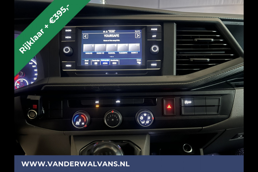 Volkswagen Transporter 2.0 TDI 111pk L1H1 Euro6 RIJKLAAR Airco | Camera | Apple Carplay | Android Auto | Cruisecontrol Trekhaak, Parkeersensoren