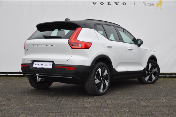 Volvo XC40 Single Motor Extended Range Plus 82 kWh / Adaptive cruise control / Pilot assist / BLIS / Stoel en stuur verwarming / Elektrische achterklep / Parkeersensoren met camera / Google infotainment /