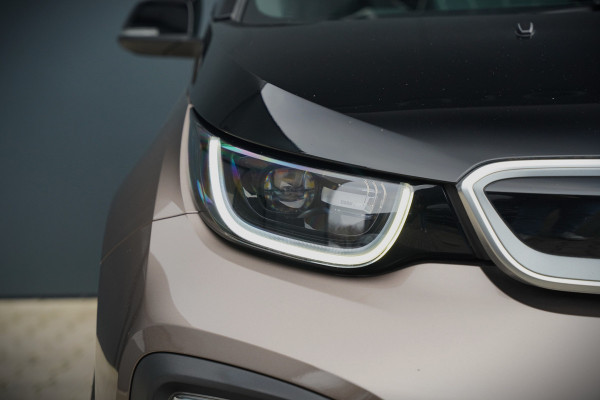 BMW i3 Executive Edition 120Ah 42 kWh | Harman Kardon | Leer | Warmtepomp | Cruise Control | Navigatie Pro | Keyless | Parkeersensoren | Stoelverwarming | Camera | NAP |