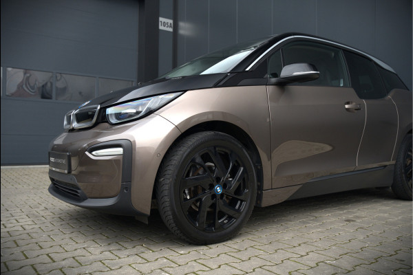 BMW i3 Executive Edition 120Ah 42 kWh | Harman Kardon | Leer | Warmtepomp | Cruise Control | Navigatie Pro | Keyless | Parkeersensoren | Stoelverwarming | Camera | NAP |