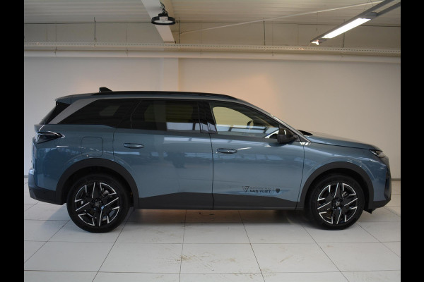 Peugeot 5008 1.2 Hybrid 136 Allure | 360 vision & Drive Assist Pack | Panoramic navigation Pack |