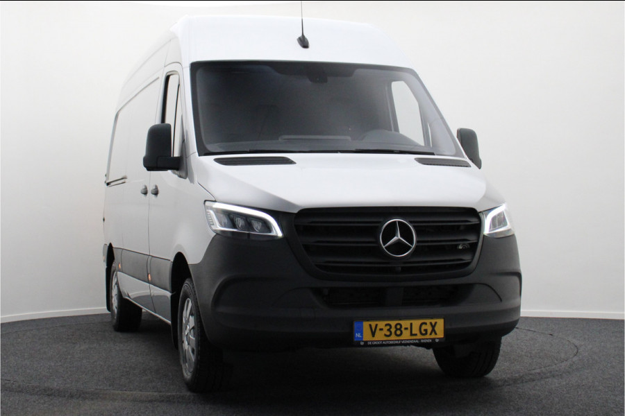 Mercedes-Benz Sprinter 316 2.2 CDI L2H2 Automaat 3-Zits, LED, Elektr. Laadklep, 360° Camera, Standkachel, Navigatie, DAB