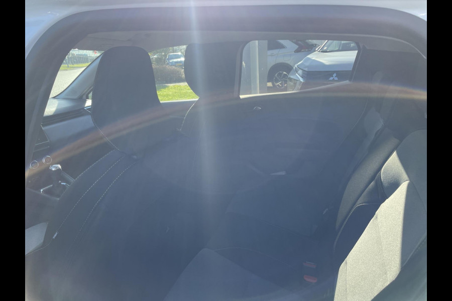 Mitsubishi Colt 1.0T MT Intense