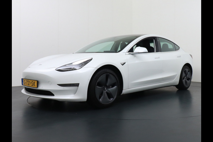 Tesla Model 3 Long Range 75kWh 463PK FSD-Full Self Driving Computer-3 Premium Audio 4wd  18" Lmv AutoPilot Panoramadak Camera's Leder Adaptive Stoel en achterbank verwarming Keyless Electr.Stoelen+Memory+Easy-Entry WiFi Origineel Nederlandse auto Grootste accu, Tot 16,5kwh thuis laden.