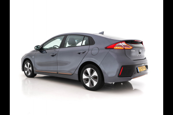 Hyundai IONIQ Comfort EV Aut. *INFINITY-AUDIO | NAVI-FULLMAP | CAMERA | CCS-FASTLOADER | LANE-ASSIST | ADAPTIVE-CRUISE | KEYLESS | SHIFT-PADDLES | VESS | APP.CONNECT |  DAB+ | COMFORT-SEATS | 16"ALU*