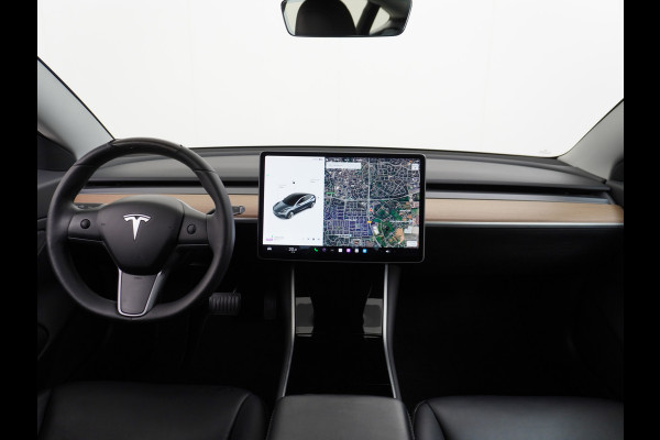 Tesla Model 3 Long Range 75kWh 463PK 19"lm Premium Audio 4wd  AutoPilot Panoramadak Camera's Leder Adaptive-CruiseControl-Stop&Go Pdc Ecc Dual Stoel en achterbank verwarming Keyless Electr.Stoelen+Memory+Easy-Entry WiFi Origineel Nederlandse auto Grootste accu, Tot 16,5kwh thuis laden.