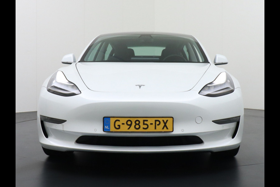 Tesla Model 3 Long Range 75kWh 463PK FSD-Full Self Driving Computer-3 Premium Audio 4wd  18" Lmv AutoPilot Panoramadak Camera's Leder Adaptive Stoel en achterbank verwarming Keyless Electr.Stoelen+Memory+Easy-Entry WiFi Origineel Nederlandse auto Grootste accu, Tot 16,5kwh thuis laden.