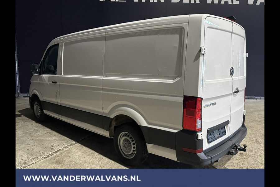 Volkswagen Crafter 2.0 TDI L3H2 L2H1 Euro6 Airco | Camera | Navigatie | Apple Carplay | Trekhaak Android Auto, Bijrijdersbank