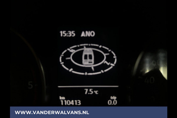 Volkswagen Crafter 2.0 TDI L3H2 L2H1 Euro6 Airco | Camera | Navigatie | Apple Carplay | Trekhaak Android Auto, Bijrijdersbank