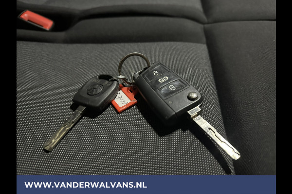 Volkswagen Crafter 2.0 TDI L3H2 L2H1 Euro6 Airco | Camera | Navigatie | Apple Carplay | Trekhaak Android Auto, Bijrijdersbank