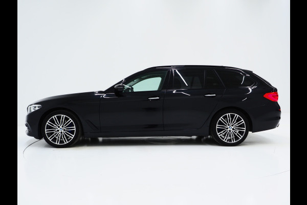 BMW 5 Serie Touring 540i 340PK xDrive High Executive Shadow | Panoramadak | Keyless | Camera | Carplay