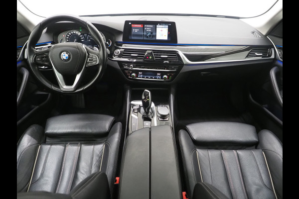 BMW 5 Serie Touring 540i 340PK xDrive High Executive Shadow | Panoramadak | Keyless | Camera | Carplay