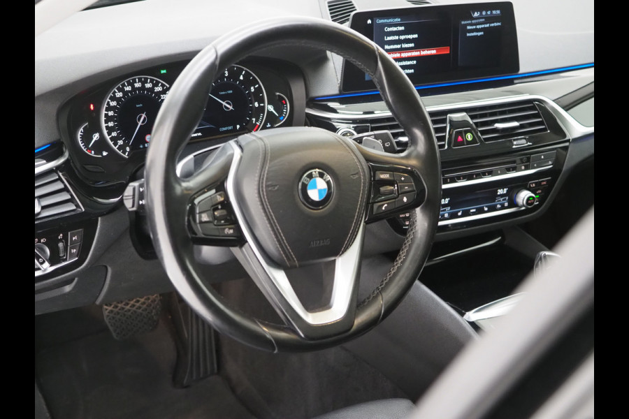 BMW 5 Serie Touring 540i 340PK xDrive High Executive Shadow | Panoramadak | Keyless | Camera | Carplay