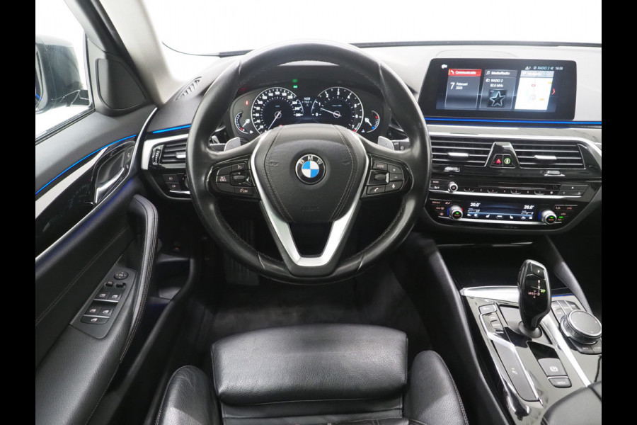 BMW 5 Serie Touring 540i 340PK xDrive High Executive Shadow | Panoramadak | Keyless | Camera | Carplay