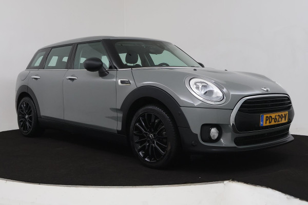 MINI Clubman 1.5 One Serious Business (NAVIGATIE, CRUISE, LED, PARKEERSENSOREN, HARMAN & KARDON, DEALER ONDERHOUDEN)