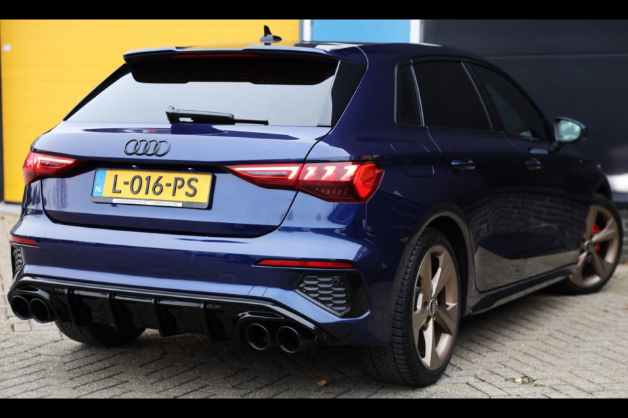 Audi A3 Sportback 35 TFSI S Line Edition / AUT / RS Zetels / Digital Cockpit / Acc / Lane Assist / Matrix / Pdc / Allu Velgen