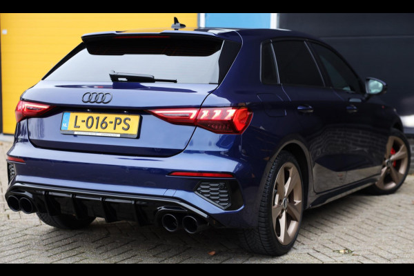 Audi A3 Sportback 35 TFSI S Line Edition / AUT / RS Zetels / Digital Cockpit / Acc / Lane Assist / Matrix / Pdc / Allu Velgen