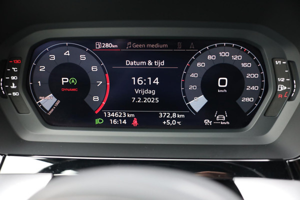 Audi A3 Sportback 35 TFSI S Line Edition / AUT / RS Zetels / Digital Cockpit / Acc / Lane Assist / Matrix / Pdc / Allu Velgen