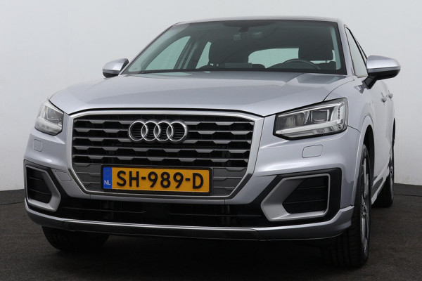 Audi Q2 1.0 TFSI Sport Edition Automaat (NAVIGATIE, SPORTSTOELEN, LED, STUURBEDIENING, PARKEERSENSOREN, CLIMA, GOED ONDERHOUDEN)