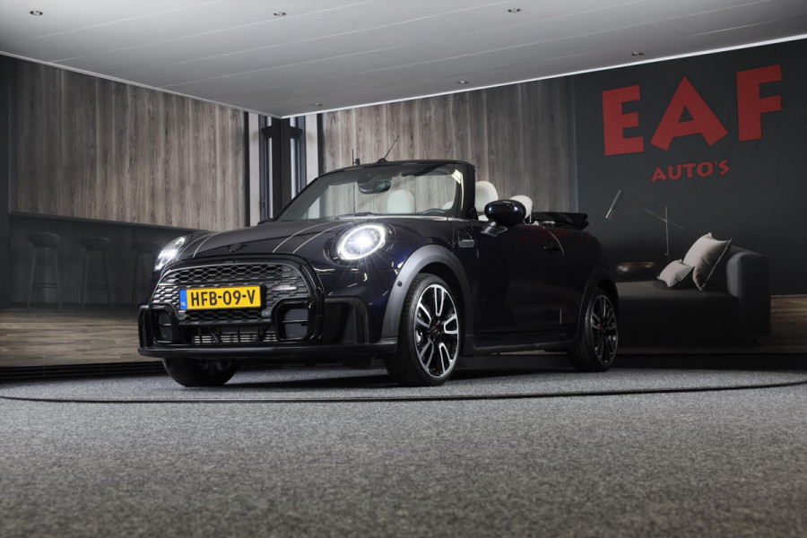 MINI Cabrio 1.5 Cooper JCW Pakket / Aut / Navi / Cc / Leder / Digital Cockpit / Sfeerverlichting / Windscherm / Led / Pdc