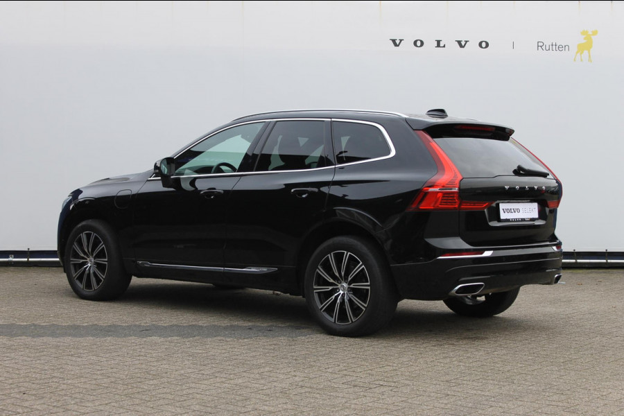 Volvo XC60 T6 340pk Automaat Inscription Recharge Panoramisch schuif-kanteldak / Lederen bekleding / Navigatie / Elektrisch verstelbare bestuurdersstoel met geheugen