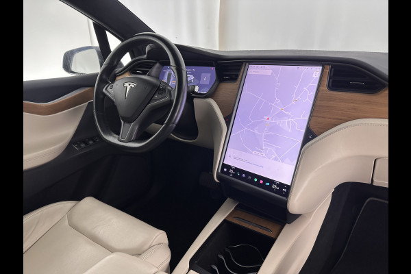 Tesla Model X Long Range [ 3-Fase ] (INCL-BTW) *7-PERS | AUTO-PILOT | FULL-LEATHER | NAVI-FULLMAP | FULL-LED | TOWBAR | AIR-SUSPENSION | DIGI-COCKPIT | KEYLESS | CAMERA | DAB+ | COMFORT-SEATS | AMBIENT-LIGHT | CARPLAY | 22''ALU