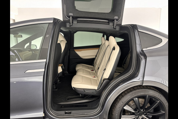 Tesla Model X Long Range [ 3-Fase ] (INCL-BTW) *7-PERS | AUTO-PILOT | FULL-LEATHER | NAVI-FULLMAP | FULL-LED | TOWBAR | AIR-SUSPENSION | DIGI-COCKPIT | KEYLESS | CAMERA | DAB+ | COMFORT-SEATS | AMBIENT-LIGHT | CARPLAY | 22''ALU