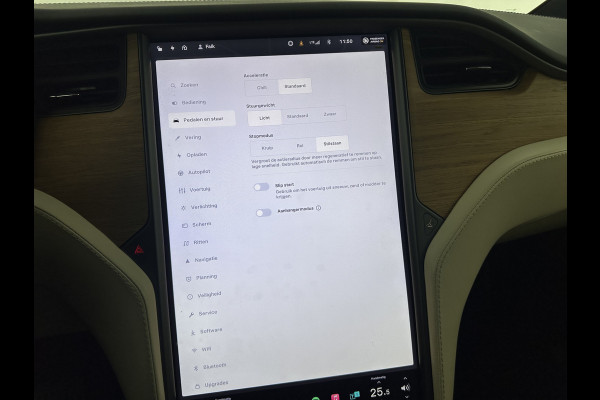 Tesla Model X Long Range [ 3-Fase ] (INCL-BTW) *7-PERS | AUTO-PILOT | FULL-LEATHER | NAVI-FULLMAP | FULL-LED | TOWBAR | AIR-SUSPENSION | DIGI-COCKPIT | KEYLESS | CAMERA | DAB+ | COMFORT-SEATS | AMBIENT-LIGHT | CARPLAY | 22''ALU