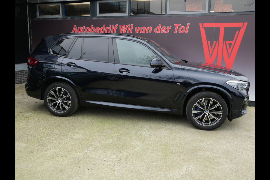 BMW X5 xDrive45e M-SPORT | PANORAMA | LASER | TREKHAAK | H/K | CARBON ZWART | 1e EIG!!