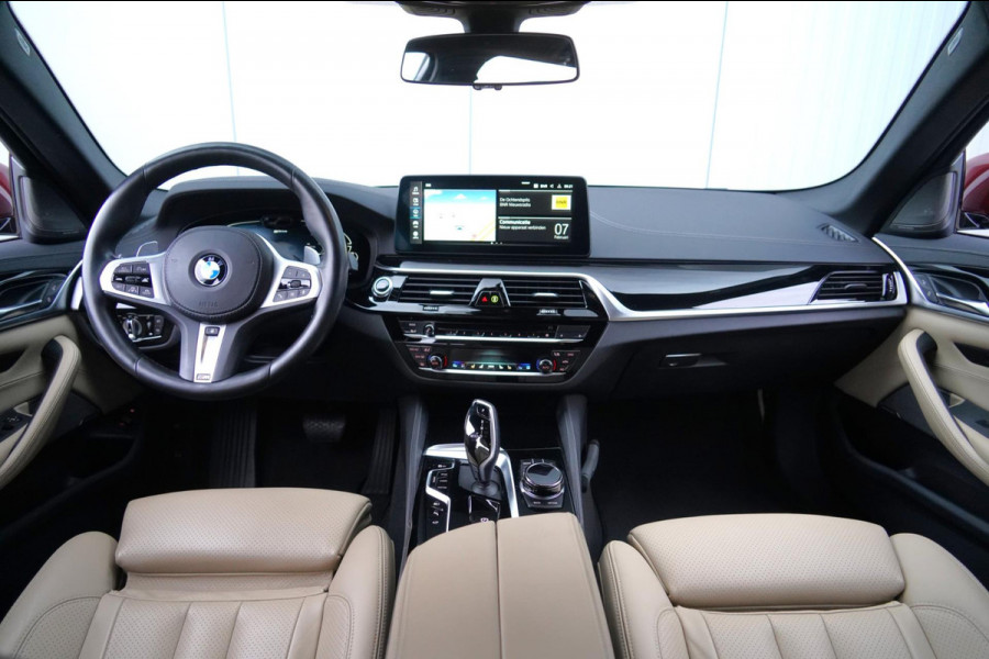 BMW 5 Serie Touring 530e High Executive / Facelift / Laser LED / 360 Camera / Head-Up / Harman Kardon / Memory Seats