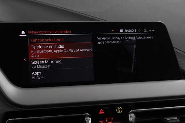 BMW 1-serie 118i Executive Edition (1e Eig, NL-auto, Dealer onderH Carplay/ Android, Navi-groot, PDC V+A, Cruise Control, Etc)