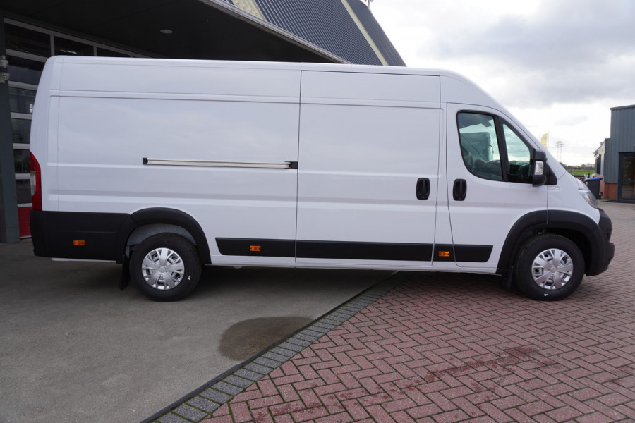 Opel Movano 2.2D 165PK Edition Zwaar L4H2 3.5t Nr. V182 | Airco | Cruise | Camera | Dab | Trekhaak