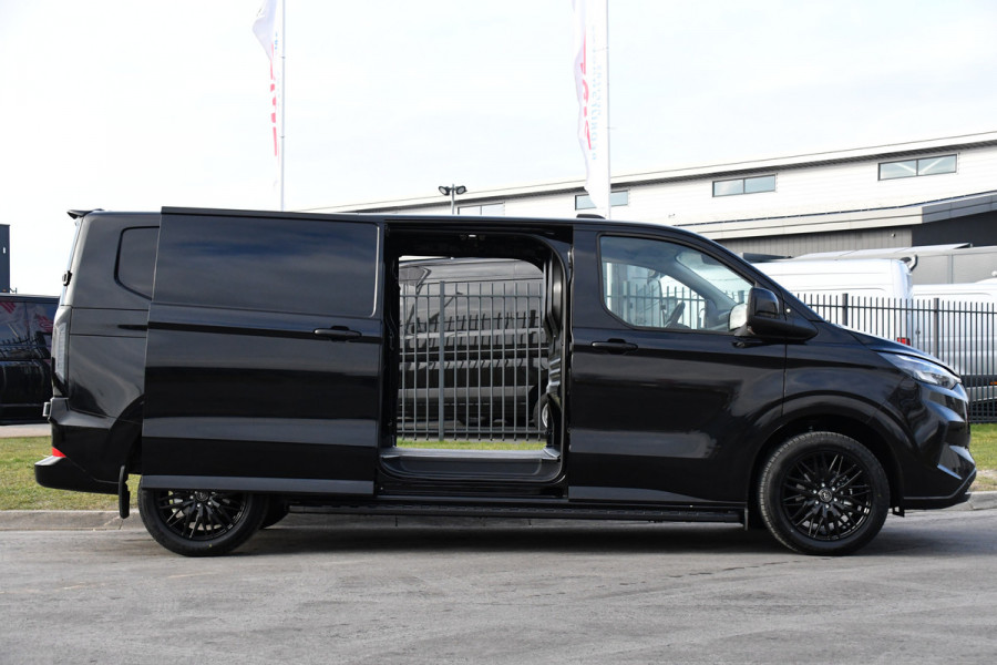 Ford Transit Custom 320 2.0 TDCI L2H1 Black Edition Limited Virtual, Adaptieve Cruise, Camera, Carplay, 170PK, Automaat, LED, Multimedia, Sensoren, Stoelverwarming, UNIEK!