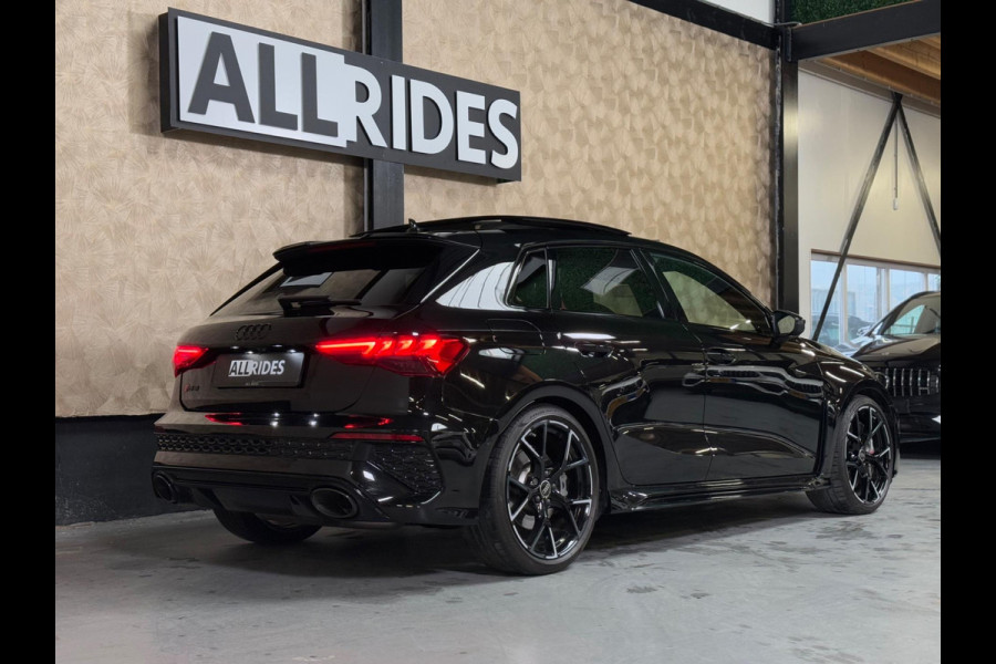 Audi RS 3 SPORTBACK 2.5 TFSI quattro | keramisch | Pano | keyless | HUD | Camera | B&O