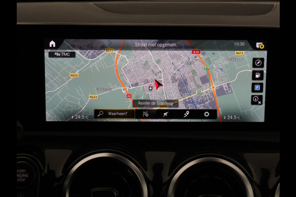 Mercedes-Benz A-Klasse 180 Business Sport AMG Automaat | Navigatie | Sportstoelen | Apple Carplay & AndroidAUTO |